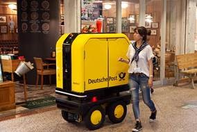 公道走行可な自動搬送ロボット